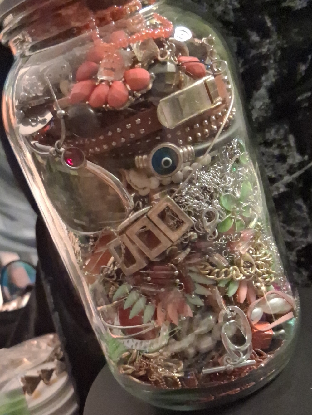 Mystery Jewelry Jar Earrings Necklaces Bracelets Rings 1 Qt. modern To Vintage